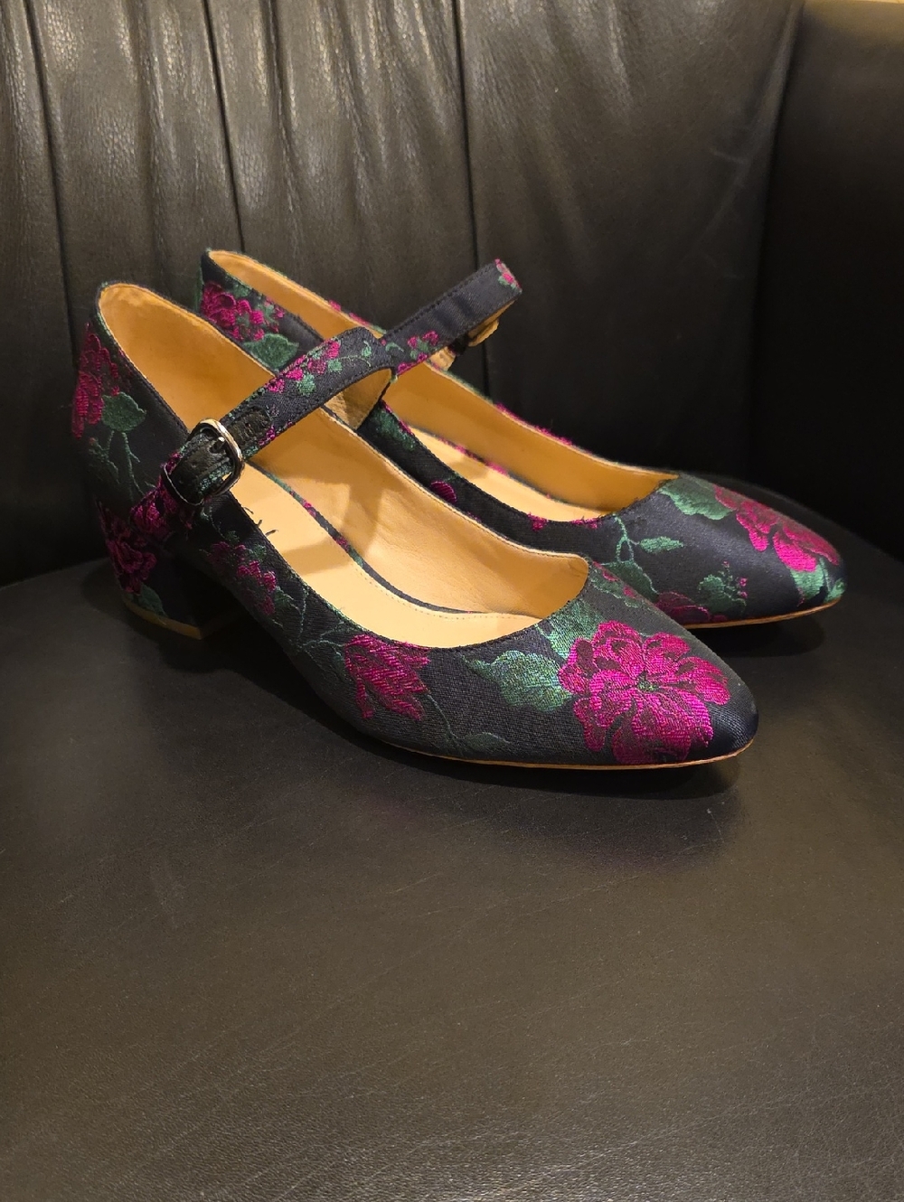 VIA SPIGA Alana Jacquard Purple‎ Floral Mary Jane Pumps - Size 10